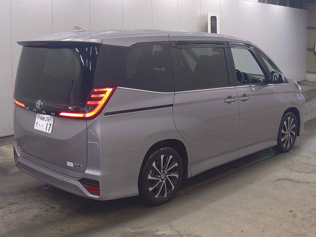 2025 TOYOTA NOAH HYBRID S-Z photo 5