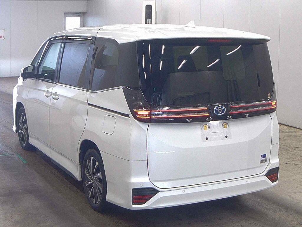 2024 TOYOTA VOXY HYBRID S-Z photo 2