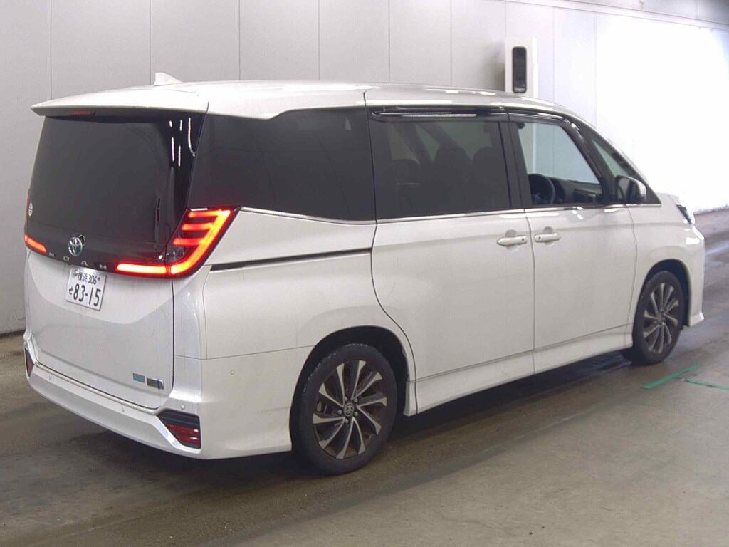 2025 TOYOTA NOAH HYBRID S-Z photo 5