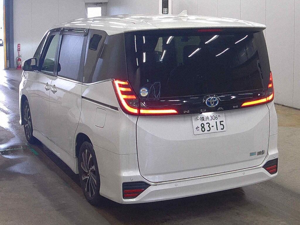 2025 TOYOTA NOAH HYBRID S-Z photo 2
