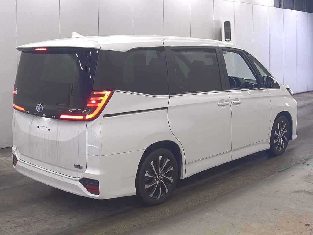 2024 TOYOTA NOAH HYBRID S-Z photo 5