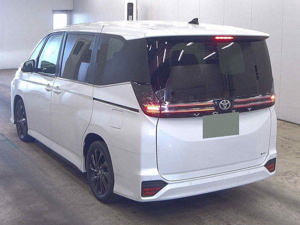 2026 TOYOTA VOXY HYBRID S-Z photo 2