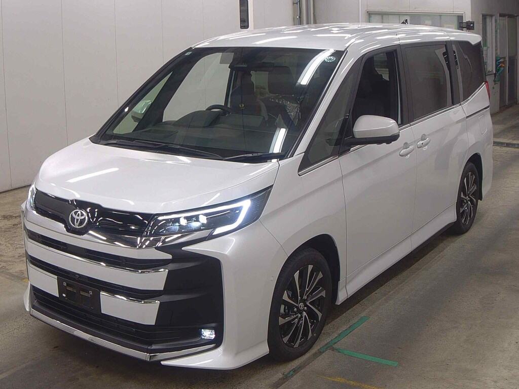 2026 TOYOTA NOAH HYBRID S-Z photo 4