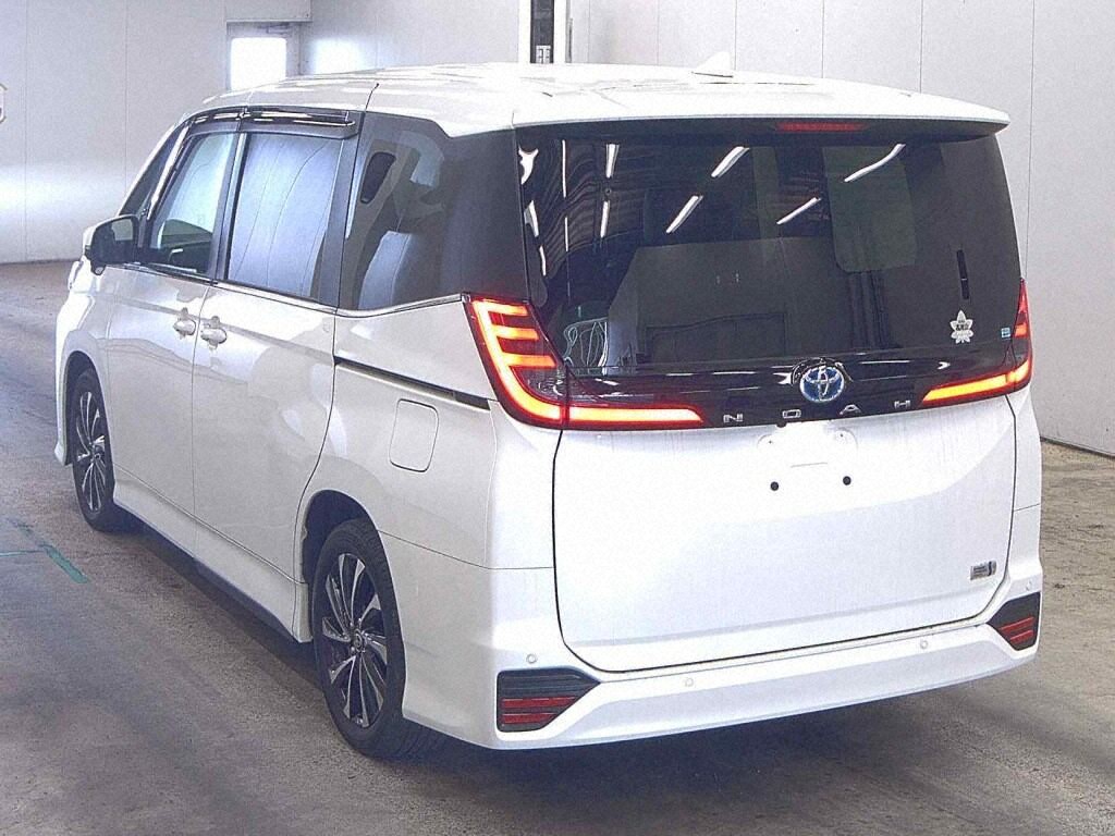 2023 TOYOTA NOAH HYBRID S-Z photo 2