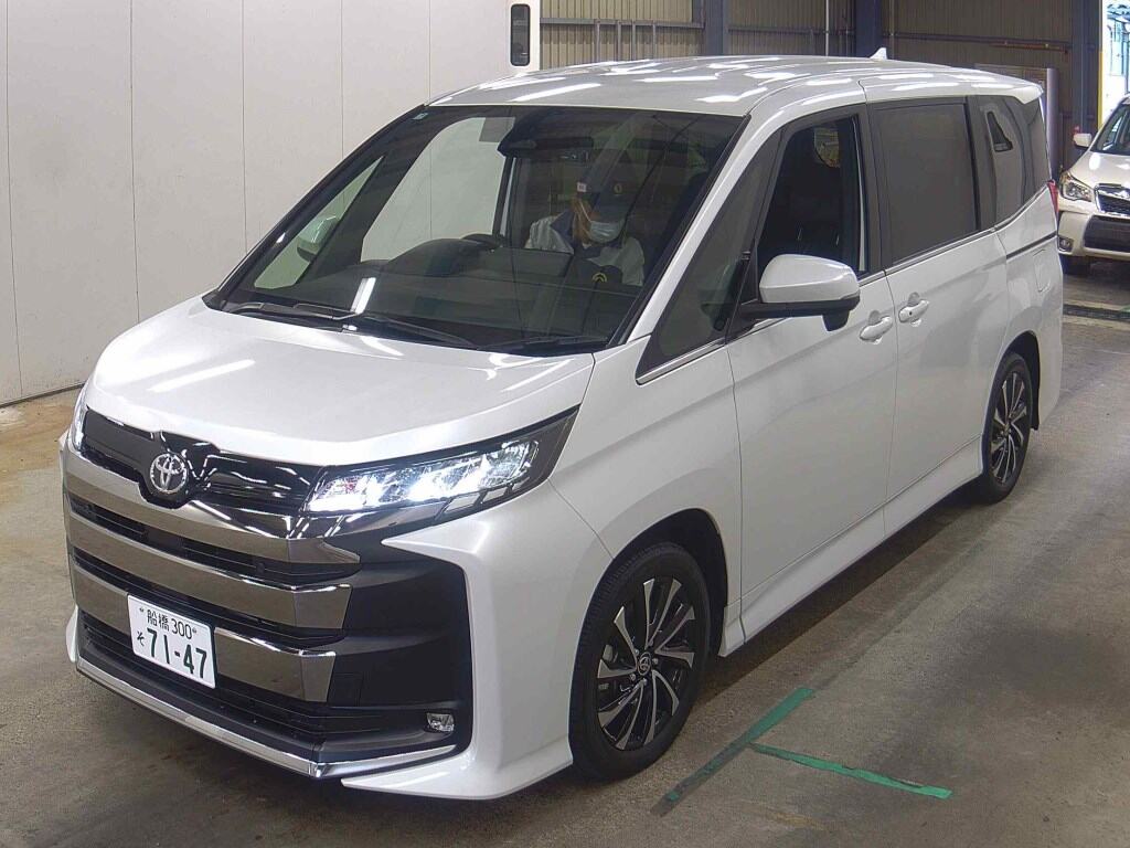 2025 TOYOTA NOAH HYBRID S-Z photo 4