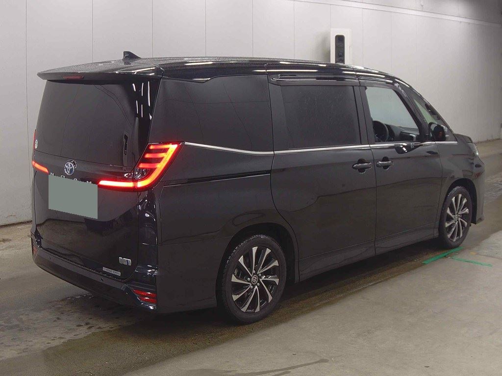 2023 TOYOTA NOAH HYBRID S-Z photo 5