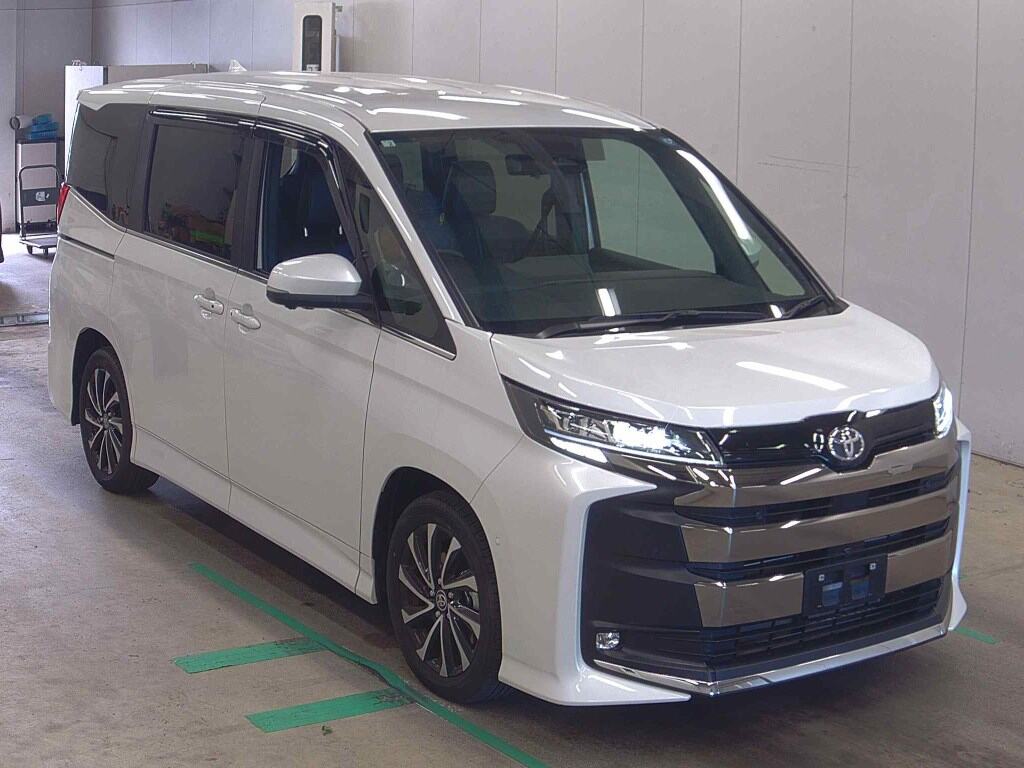 2026 TOYOTA NOAH HYBRID S-Z