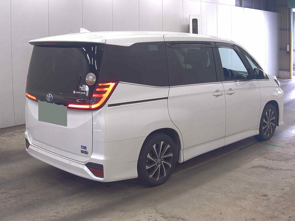 2024 TOYOTA NOAH HYBRID S-Z photo 5