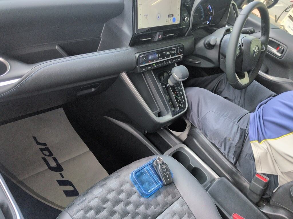 2024 TOYOTA VOXY HYBRID S-Z photo 5