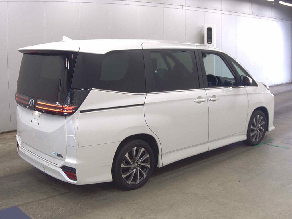 2023 TOYOTA VOXY HYBRID S-Z photo 5