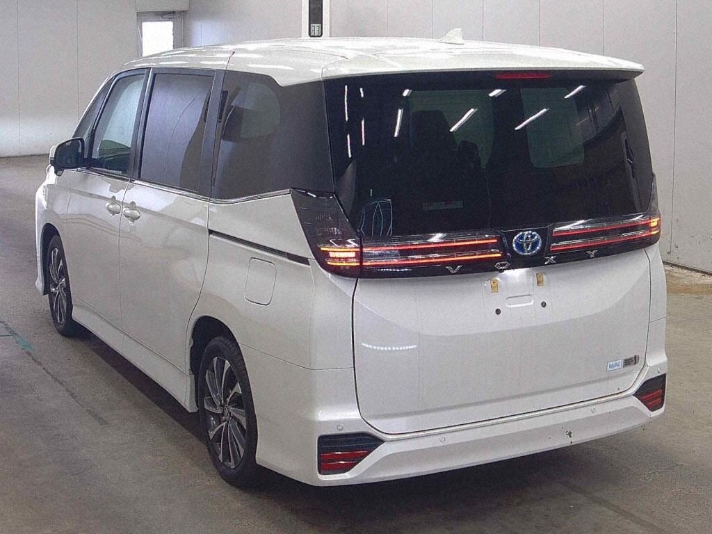 2023 TOYOTA VOXY HYBRID S-Z photo 2