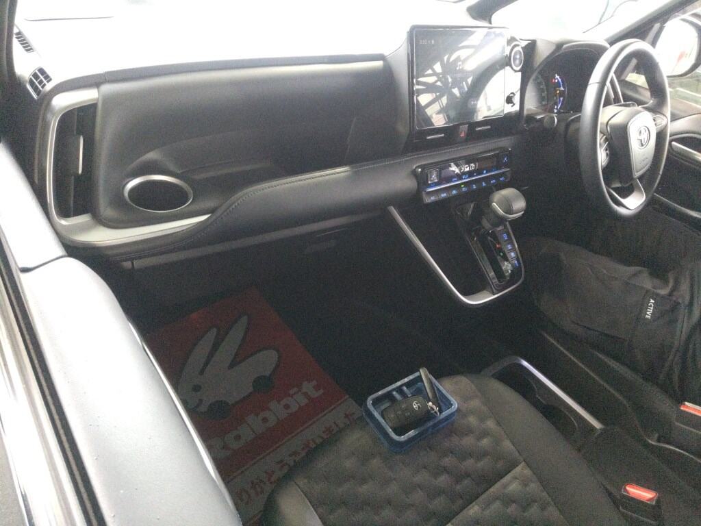 2022 TOYOTA VOXY HYBRID S-Z photo 3