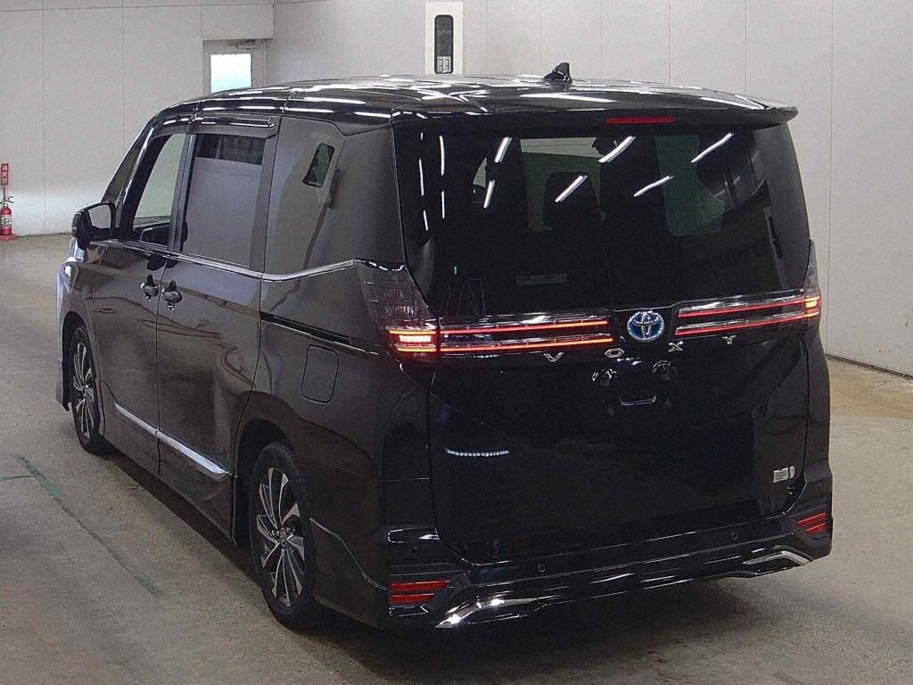 2022 TOYOTA VOXY HYBRID S-Z photo 2