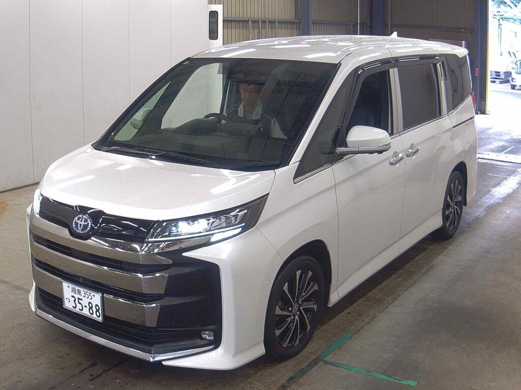 2022 TOYOTA NOAH HYBRID S-Z photo 4