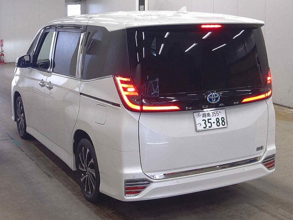 2022 TOYOTA NOAH HYBRID S-Z photo 2