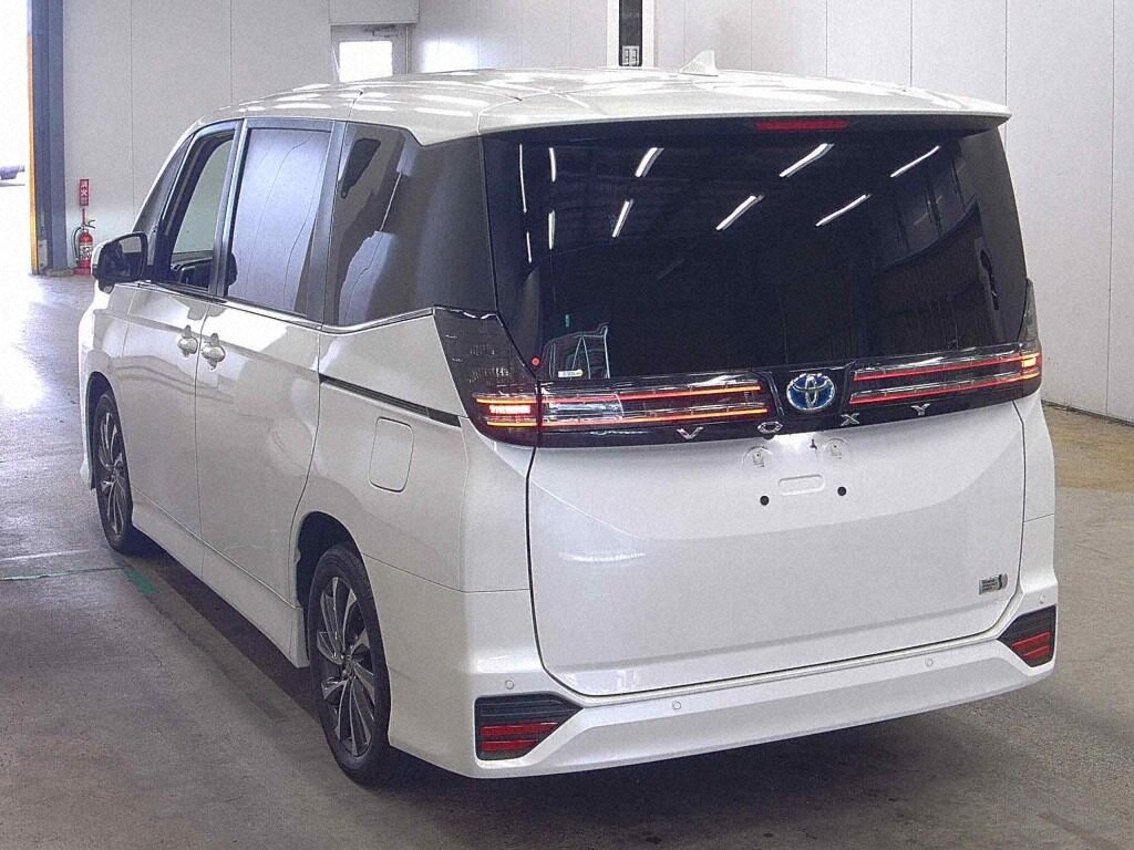 2023 TOYOTA VOXY HYBRID S-Z photo 2