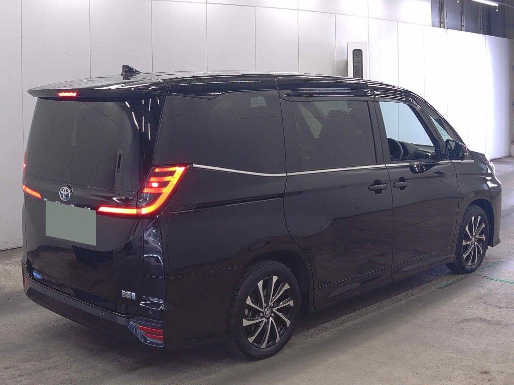 2025 TOYOTA NOAH HYBRID S-Z photo 5