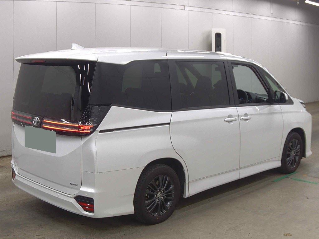 2026 TOYOTA VOXY HYBRID S-G photo 5