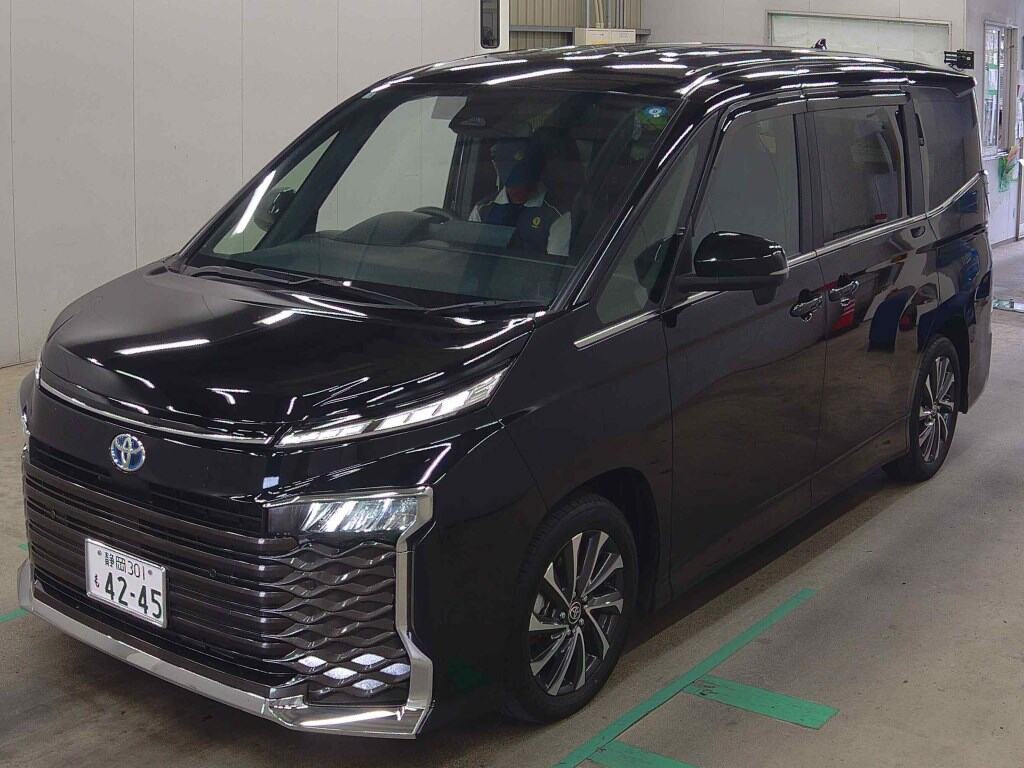 2025 TOYOTA VOXY HYBRID S-Z photo 4