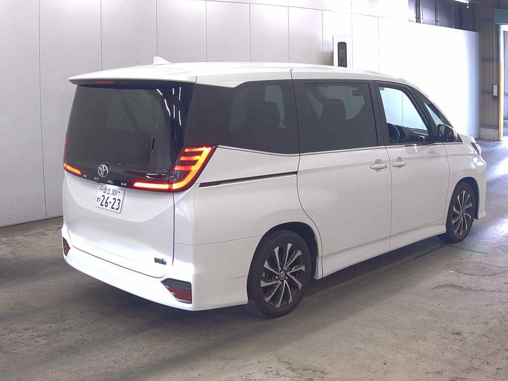 2025 TOYOTA NOAH HYBRID S-Z photo 5