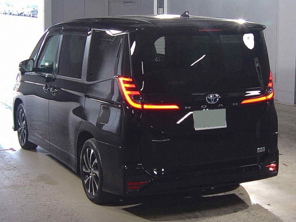 2023 TOYOTA NOAH HYBRID S-Z photo 2