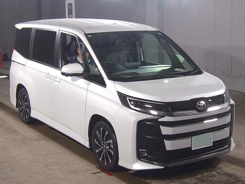 2026 TOYOTA NOAH HYBRID S-Z