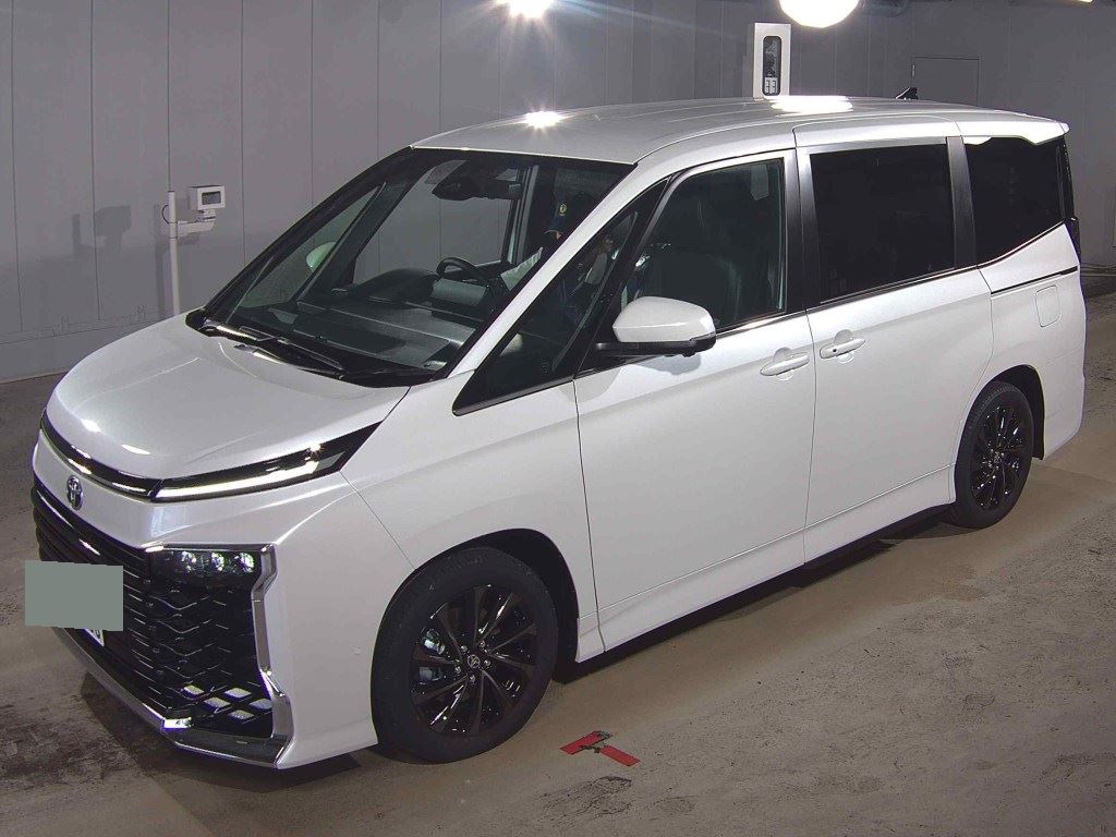 2026 TOYOTA VOXY HYBRID S-Z photo 4