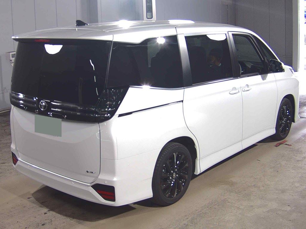 2026 TOYOTA VOXY HYBRID S-Z photo 5
