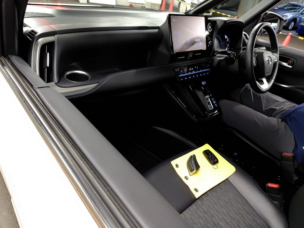2023 TOYOTA NOAH HYBRID S-Z photo 3