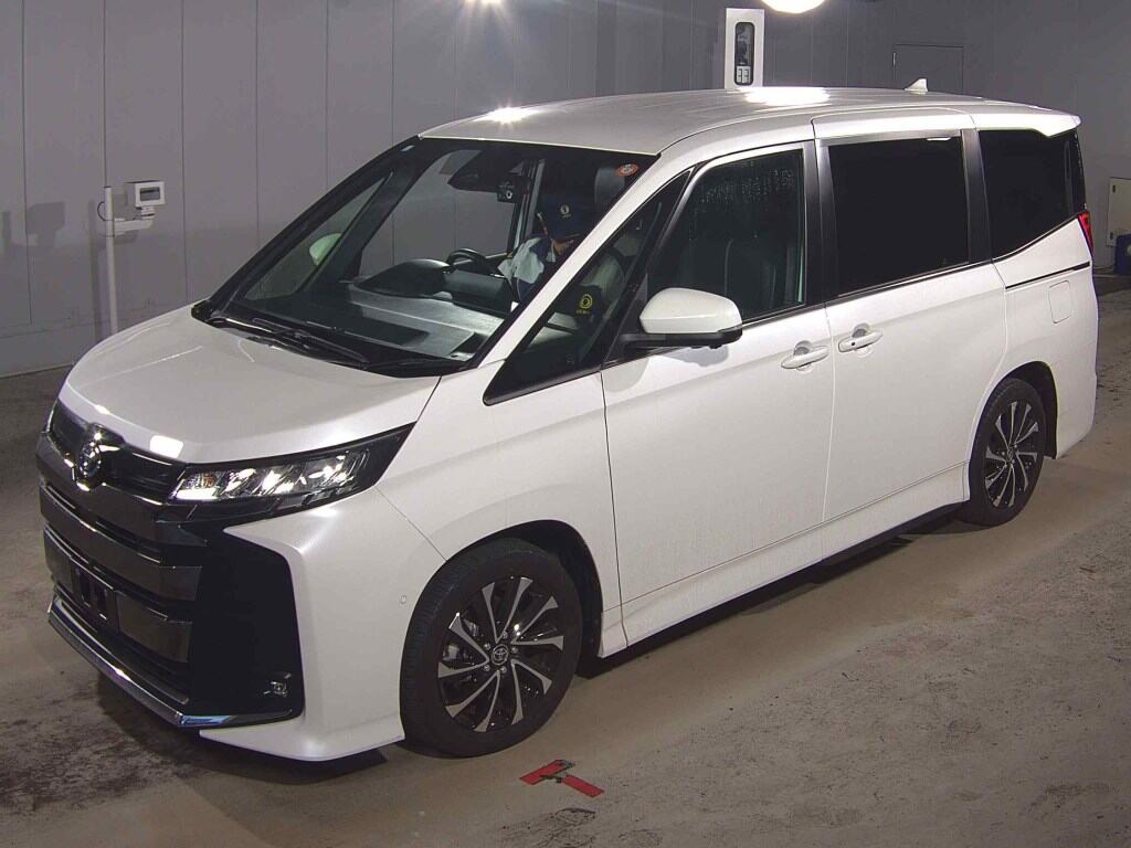 2023 TOYOTA NOAH HYBRID S-Z photo 4