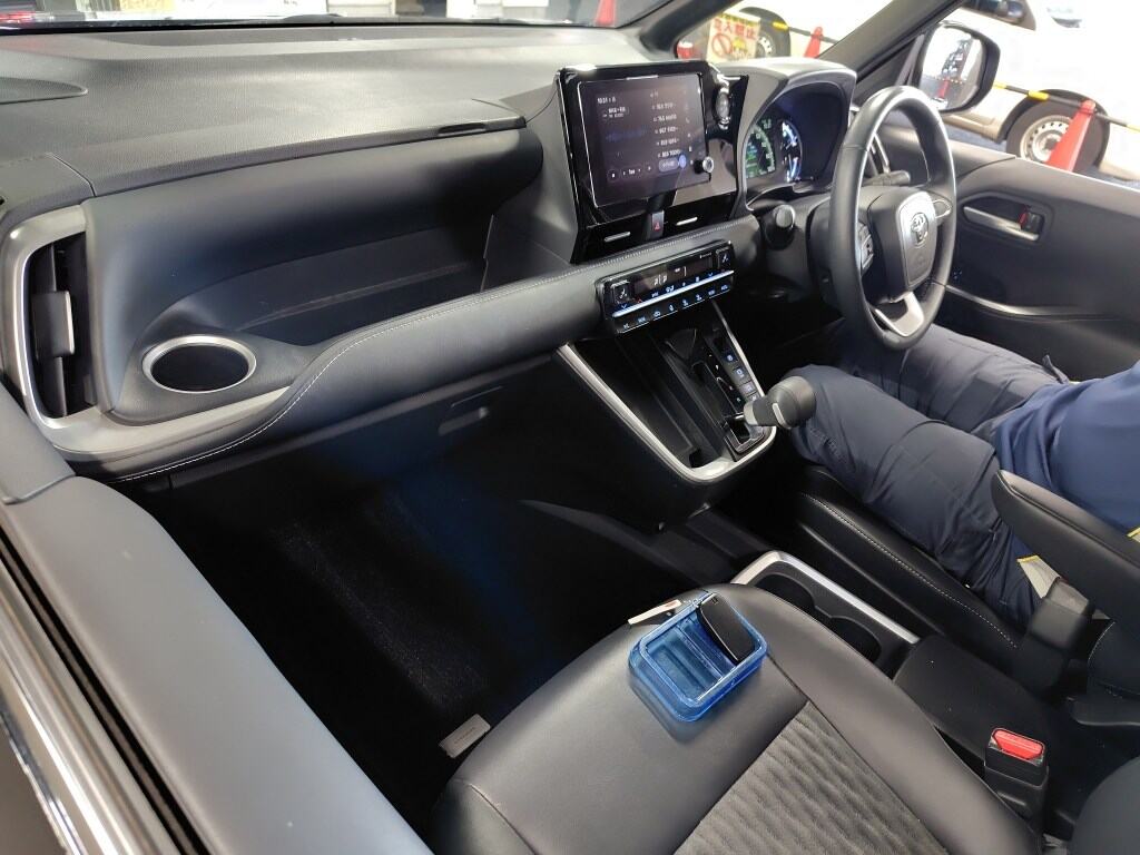 2023 TOYOTA NOAH HYBRID S-Z photo 3