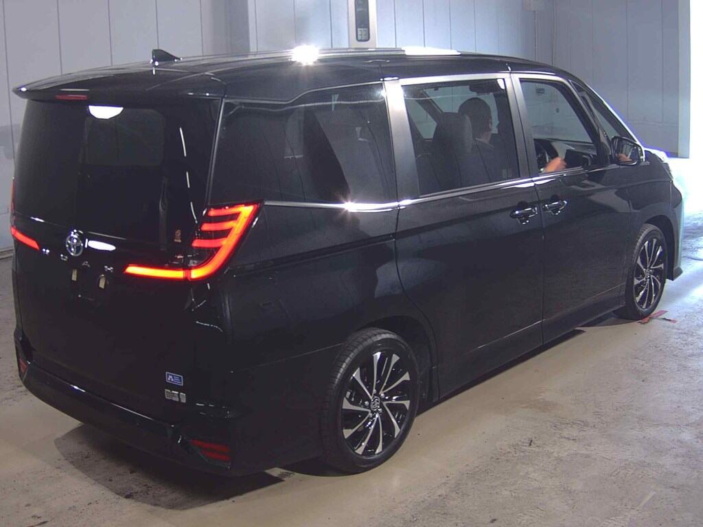 2023 TOYOTA NOAH HYBRID S-Z photo 5