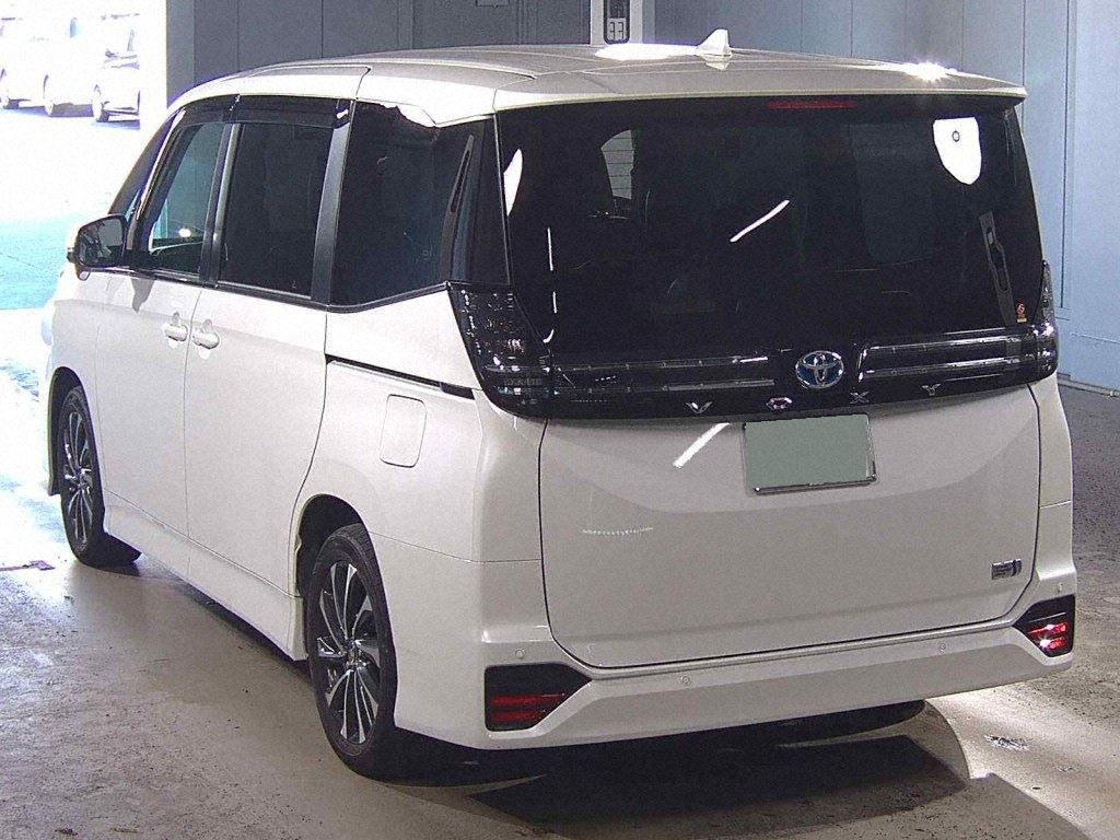 2023 TOYOTA VOXY HYBRID S-Z photo 2