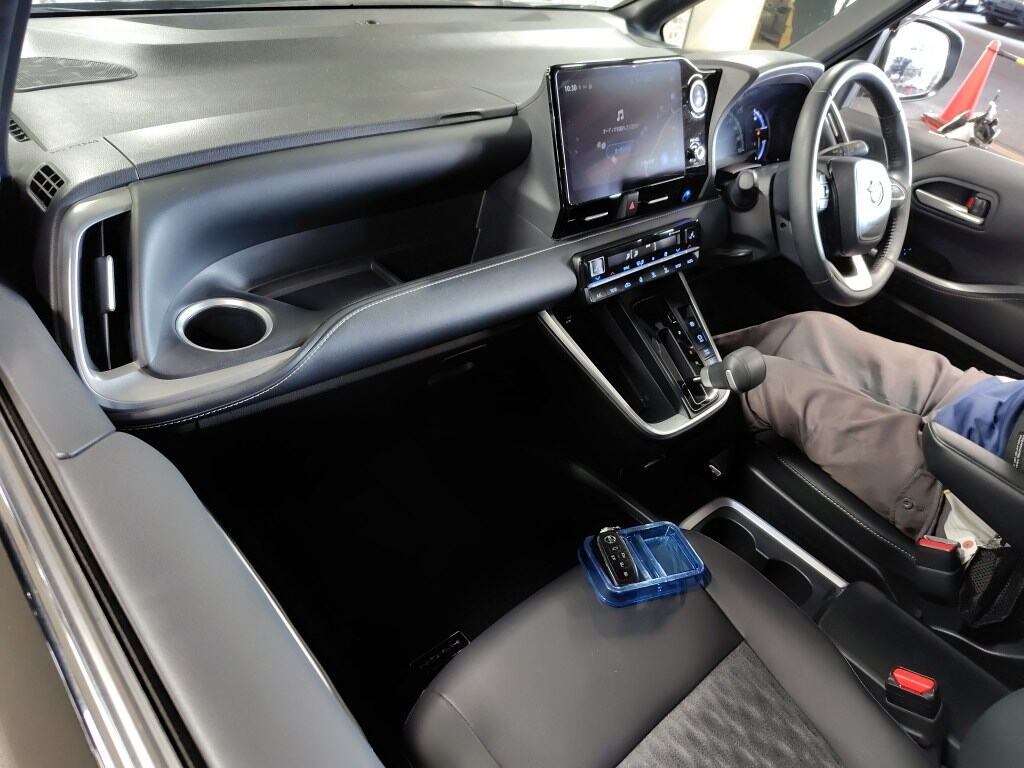 2022 TOYOTA NOAH HYBRID S-Z photo 3