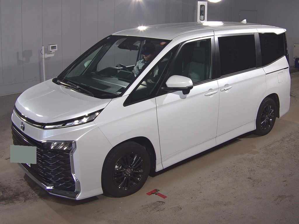 2026 TOYOTA VOXY HYBRID S-G photo 4