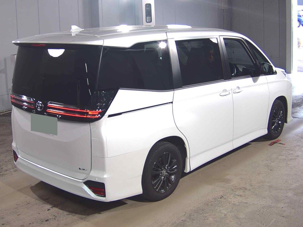 2026 TOYOTA VOXY HYBRID S-G photo 5