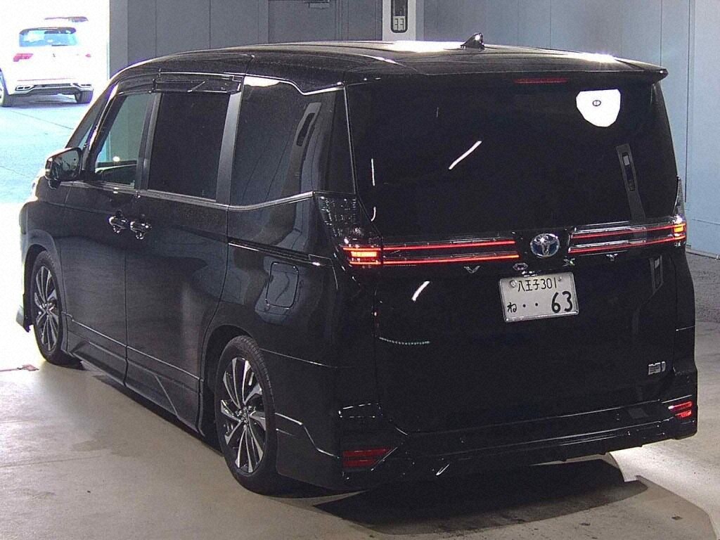 2023 TOYOTA VOXY HYBRID S-Z photo 2